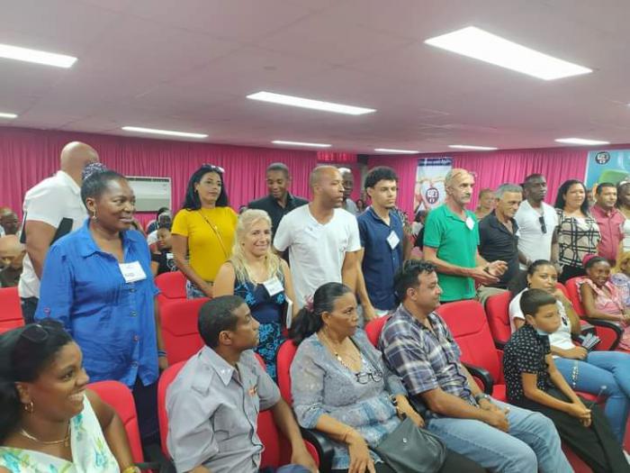 Fue presentada la nueva Dirección Municipal de los CDR en La Lisa con 31 integrantes.