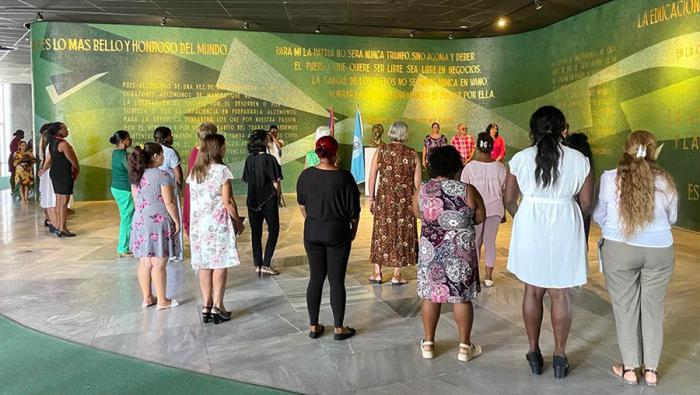 El Memorial José Martí, de la Plaza de la Revolución, acogió el acto provincial de condecoración a miembros destacadas de la Federación de Mujeres Cubanas(FMC),merecedoras de la distinción 23 de agosto.