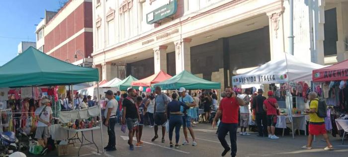 Feria comercial tecnológica en Galiano