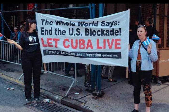 Let Cuba live