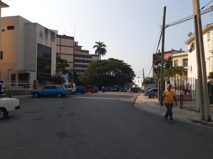 Parqueo de carros