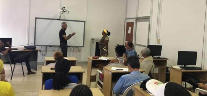 Curso de Lengua de Señas Cubana