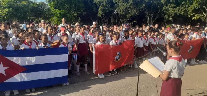 Pioneros rinden tributo a Paquito González, el pionero mártir