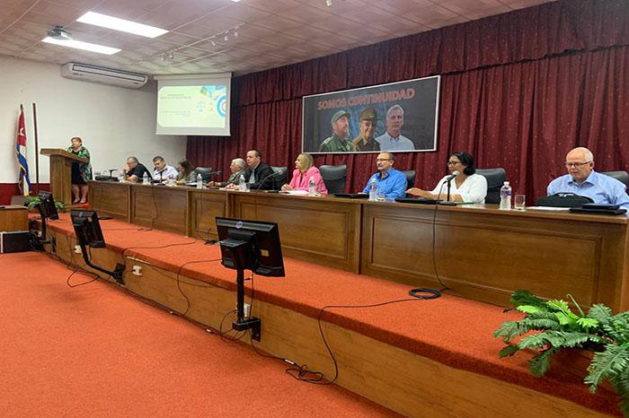 Analizan anteproyecto de Ley de Salud Pública