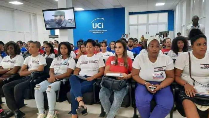 Asamblea Municipal del XII Congreso de la UJC de La Lisa