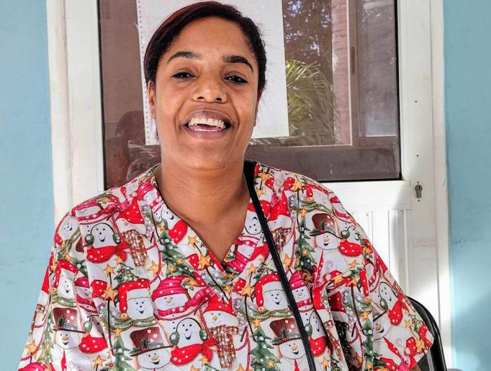 doctora Indira Larreinaga Porro