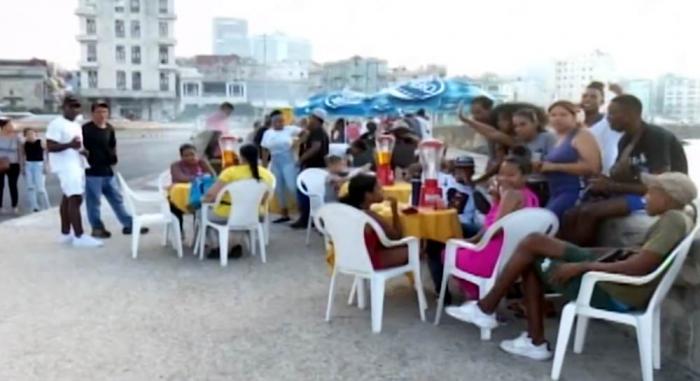 Cenas en malecón