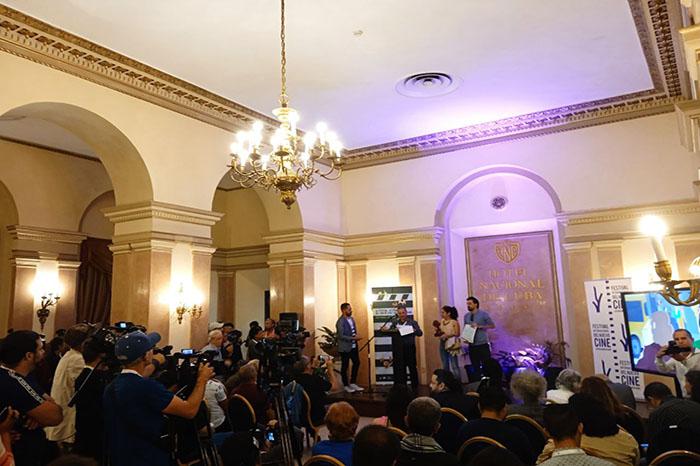 Entrega de Premios colaterales en el 44 Festival de cine de La Habana