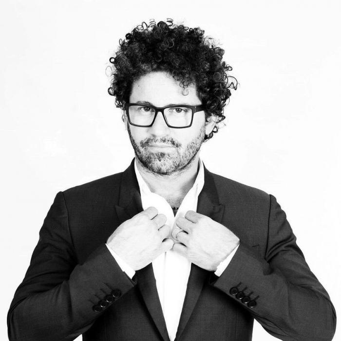 El cantautor Raúl Paz. 