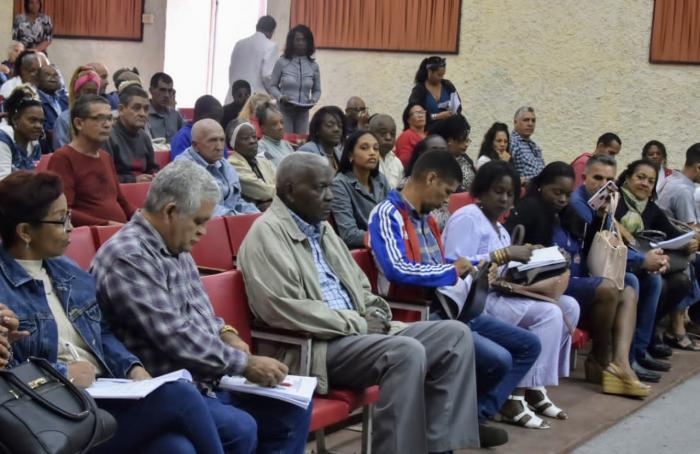 AMPP Arroyo Naranjo aprueba presupuesto y plan de la economía