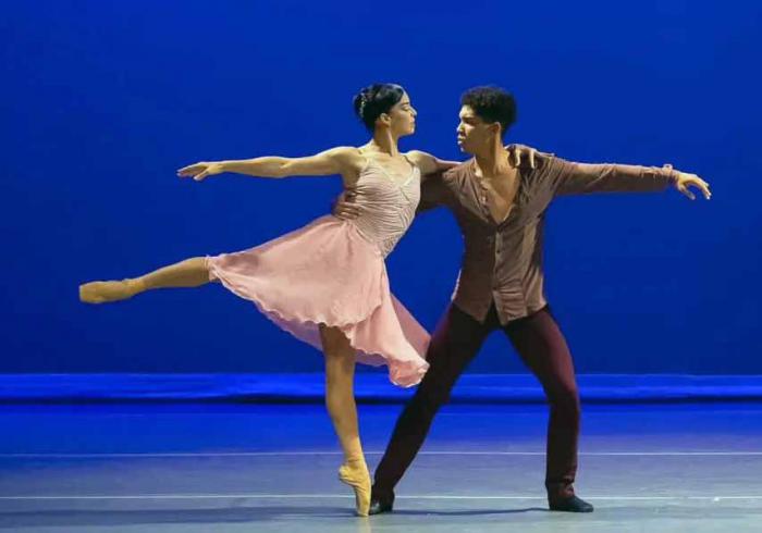 Viengsay Valdés y Anyelo Montero