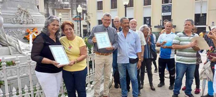 Entregan los premios Vida y Obra de las ingenierías vinculadas al sector de la Construcción