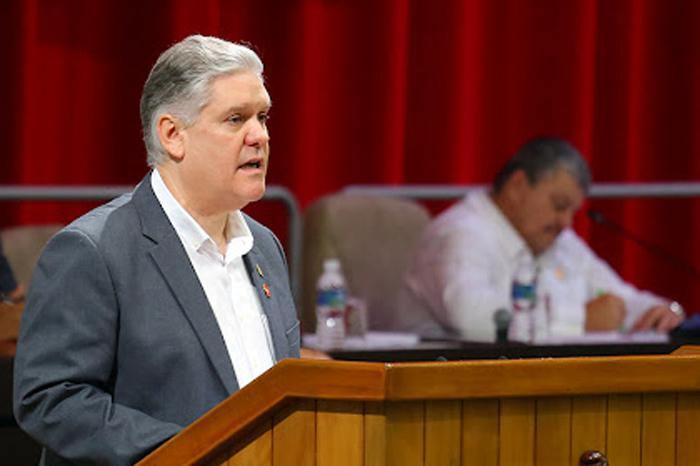 Alejandro Gil, vice primer ministro y ministro de Economía y Planificación, presentó al Consejo de Ministros una actualización del cronograma de implementación de las decisiones aprobadas como parte de las Proyecciones para corregir distorsiones y reimpulsar la economía