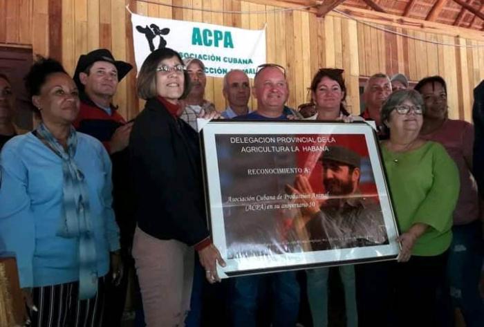 Reconocimiento por aniversario de la ACPA
