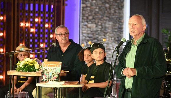 Asiste Díaz-Canel a presentación de libro sobre La Colmenita