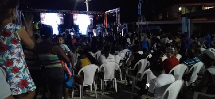 Participantes en la Semana de la cultura en el Cotorro