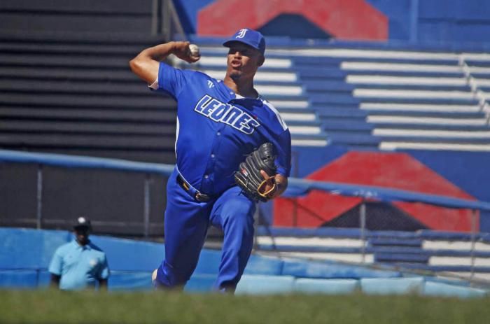 Pitcher de Industriales