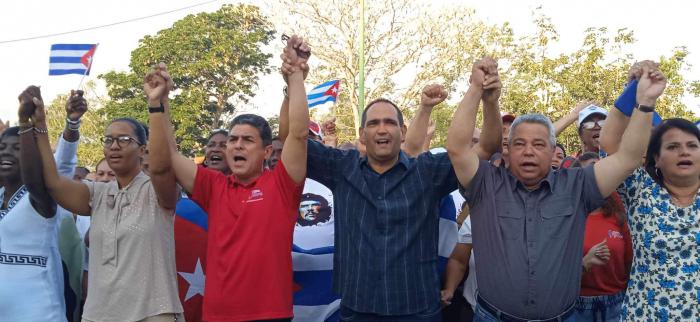 Participantes en el acto