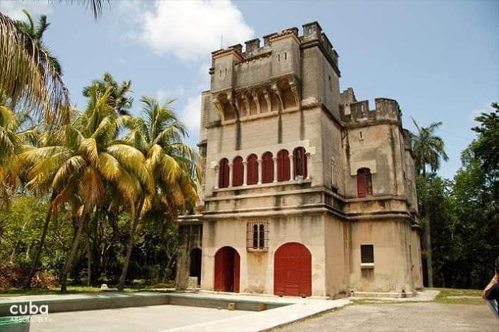 Jardines de La Tropical.