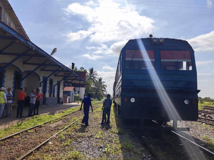 Tren Pinar del Río-La Habana, se prepara restablecimiento del servicio