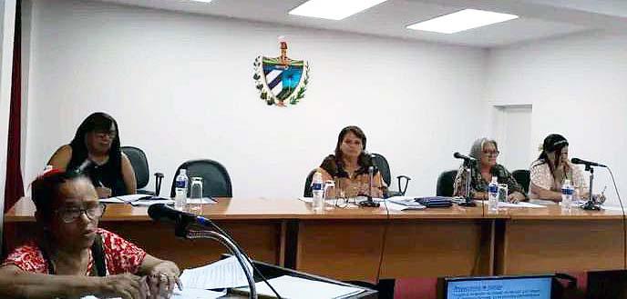 Evaluan Atención a la Población en el Gobierno de La Habana
