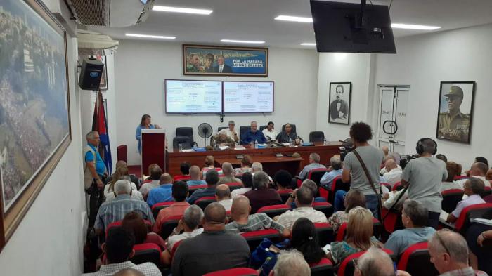 Participantes en la reunión