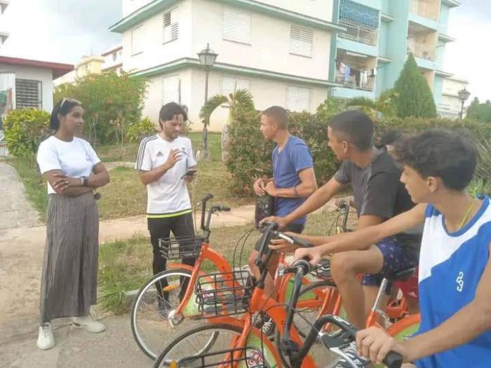 Inauguran en La Habana Estación del Sistema de Bicicletas Públicas