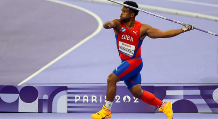 Jabalinista Guillermo Varona aporta a Cuba tercer oro en Paralímpicos de París 2024