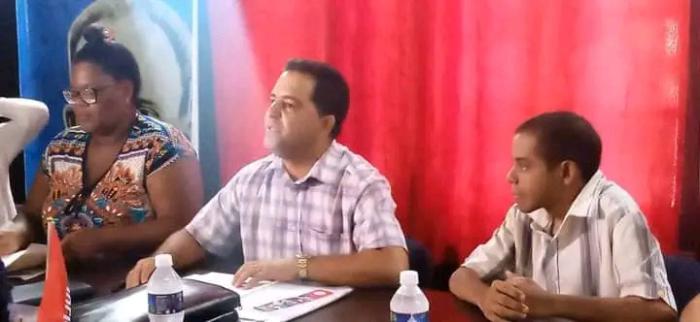 Eliades Rodríguez Martínez, coordinador provincial de los CDR en La Habana, informó las actividades que se realizarán en la capital por el aniversario 64 de la mayor organización de masas del país.