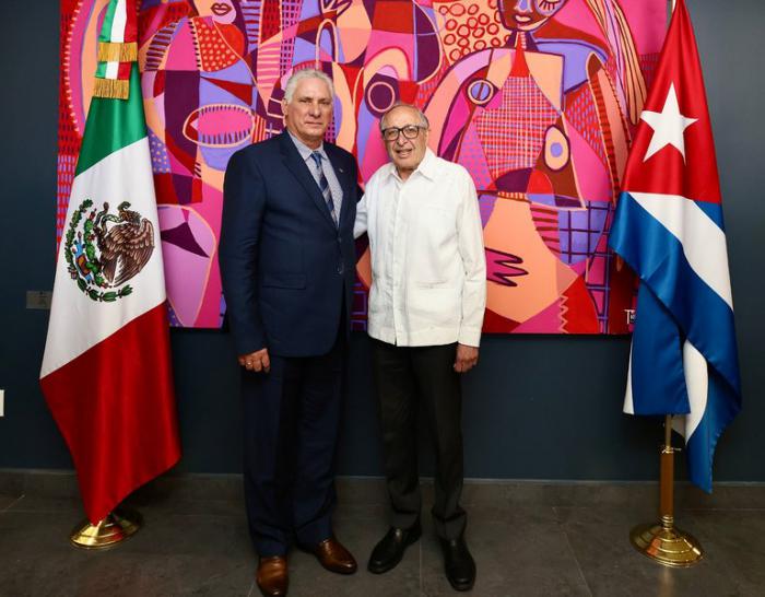 Díaz-Canel en México para toma de posesión de la presidenta mexicana