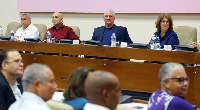 Asiste Miguel Díaz Canel, presidente de la República, al X congreso de la UNEAC. Foto: Abel Padrón Padilla/ Cubadebate.