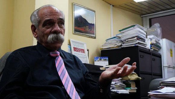 Doctor Jorge González Pérez