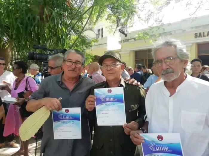 Serie Policíaca Tras la Huella fue multilaureada con tres premios  y una mención en la edición 45  de los Premios Caracol 2024