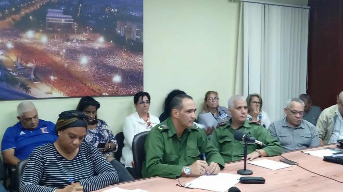 Sesión del Consejo de Defensa Provincial