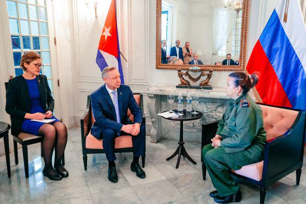 Gobernadora de La Habana, Yanet Hernández Pérez, sostuvo un encuentro con su homólogo de la ciudad rusa de San Petersburgo, el Sr. Aleksandr D. Belglov