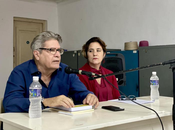 “Me he convertido en un promotor de la fotografía”, afirmó Acosta de Arriba, Doctor en Ciencias Históricas, poeta, ensayista, investigador y crítico de arte.
