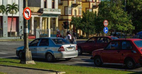 Comercialización de autos en Cuba