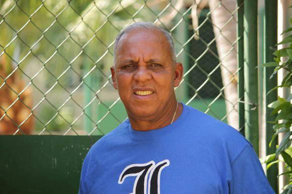 Rey Vicente Anglada.