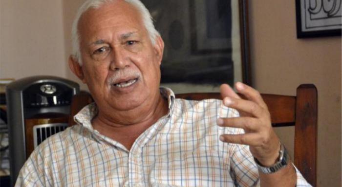 Escritor y crítico cubano Francisco López Sacha