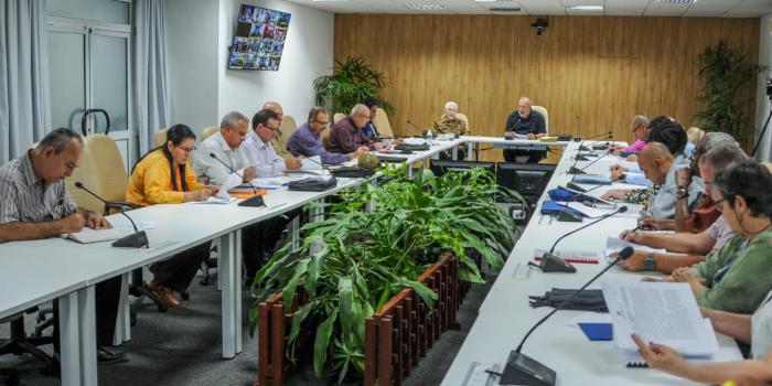 Programa de Gobierno para corregir distorsiones y reimpulsar la economía 