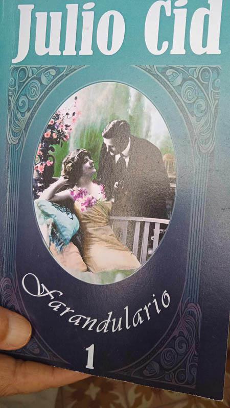Libro Farandulario 1