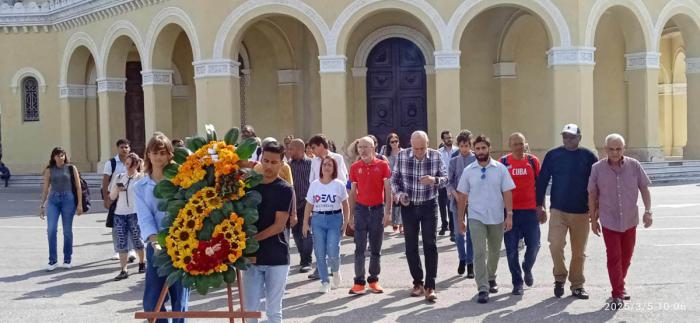 Homenaje a Juan Gualberto Gómez con peregrinación y ofrenda floral en su tumba dando inicio a jornada por el Día de la Prensa cubana