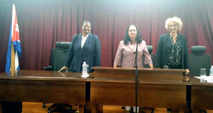 Eligen presidencia de la AMPP en Plaza de la Revolución