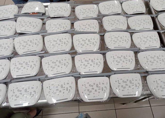 Router decomisados en aeropuerto de La Habana