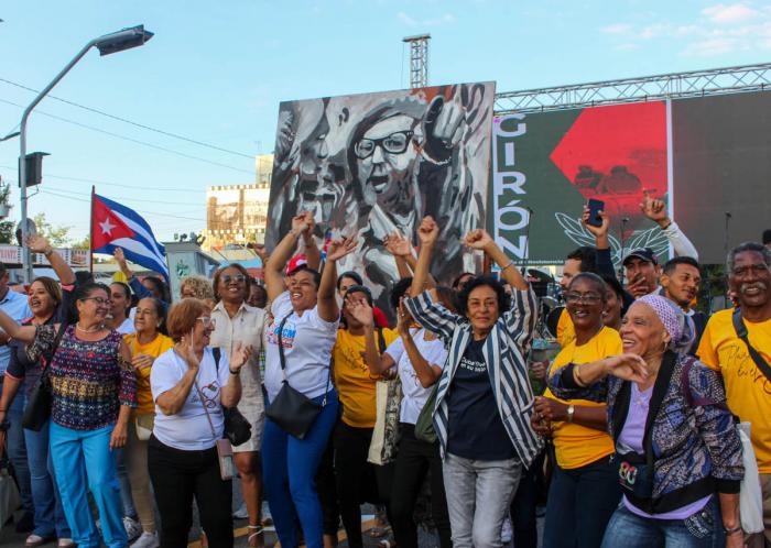 Conmemoran en La Habana aniversario 64 de la proclamación del carácter socialista de la Revolución.