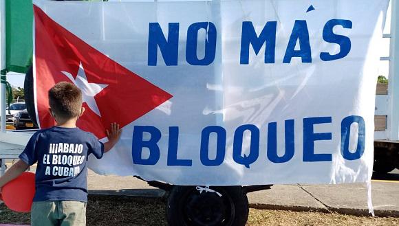 No al bloqueo