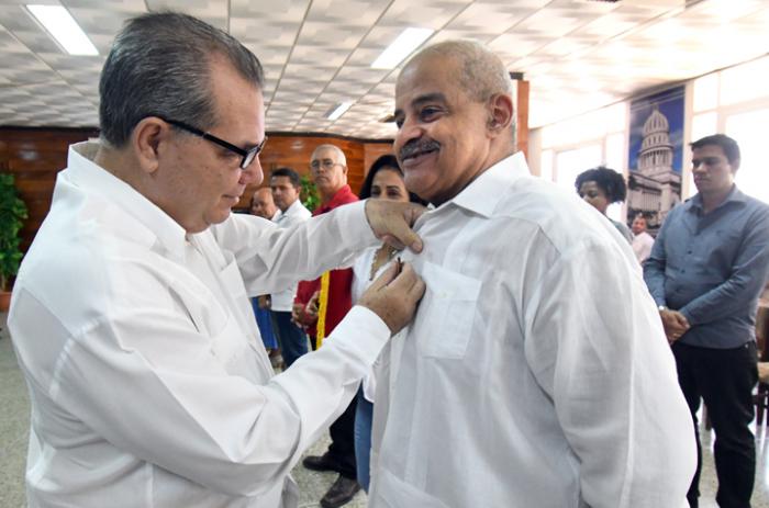 Reconoce la CTC a lideres sindicales