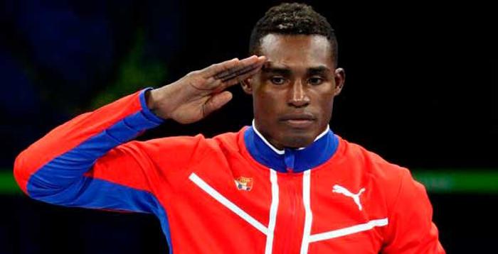 Boxeador cubano Julio César La Cruz