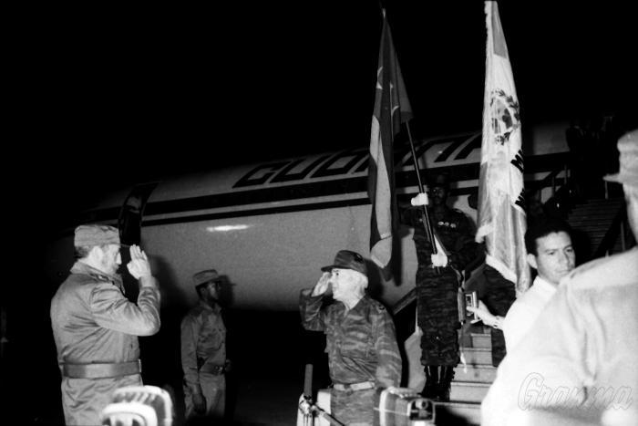 El pueblo de Cuba rememora cada 27 de mayo la fecha en que el Comandante en Jefe Fidel Castro Ruz, ese día de 1991, recibió, en el Mausoleo de El Cacahual (donde también reposan los restos del Lugarteniente General Antonio Maceo), a los últimos 500 combatientes internacionalistas procedentes de la República Popular de Angola.