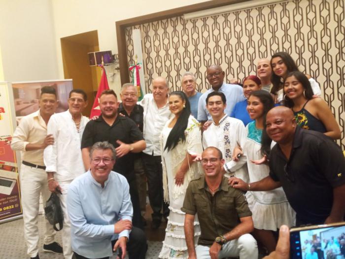 Cuba y México le cantan al bolero 
